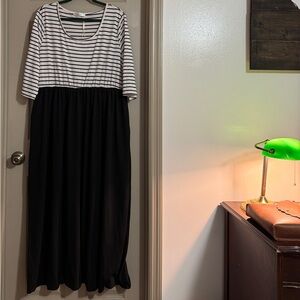 Nemidore Striped Black and White Maxi Dress